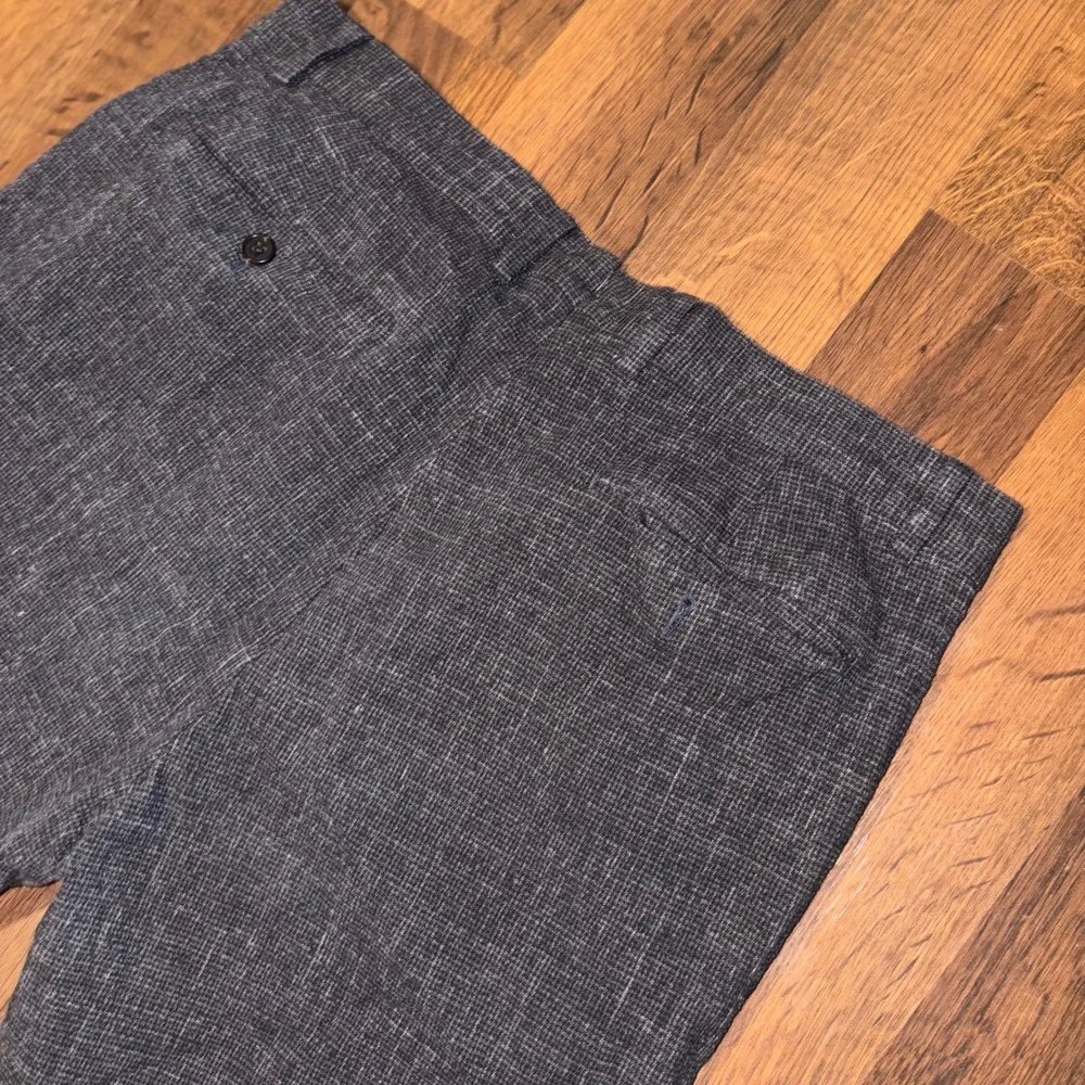 Banana Republic brand banana